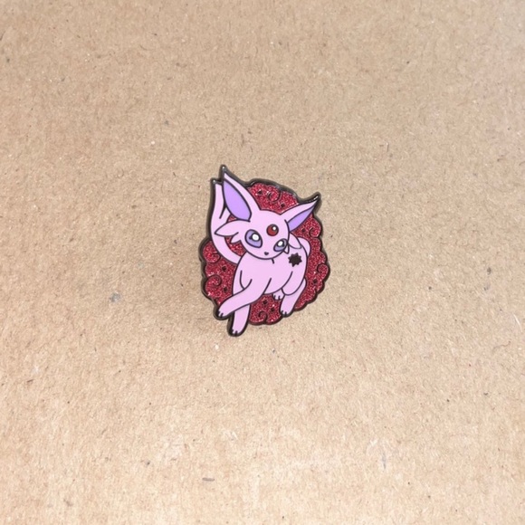 Espeon Pokémon Pin - Picture 2 of 3